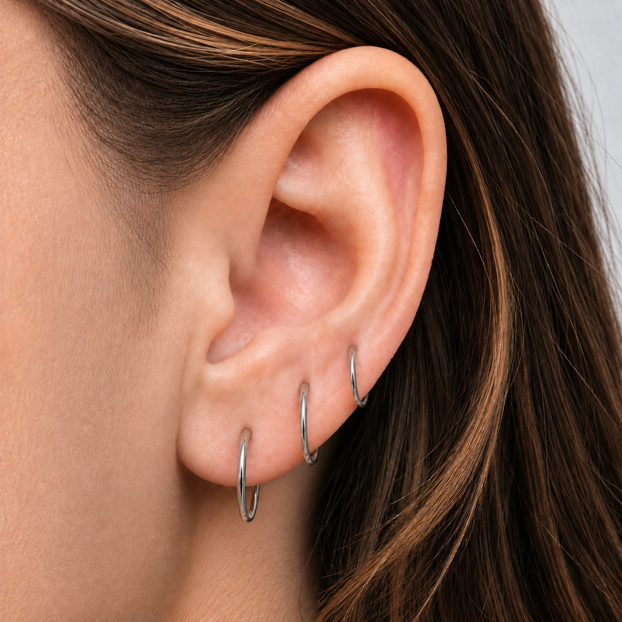 SEAMLESS TITANIUM HOOP2