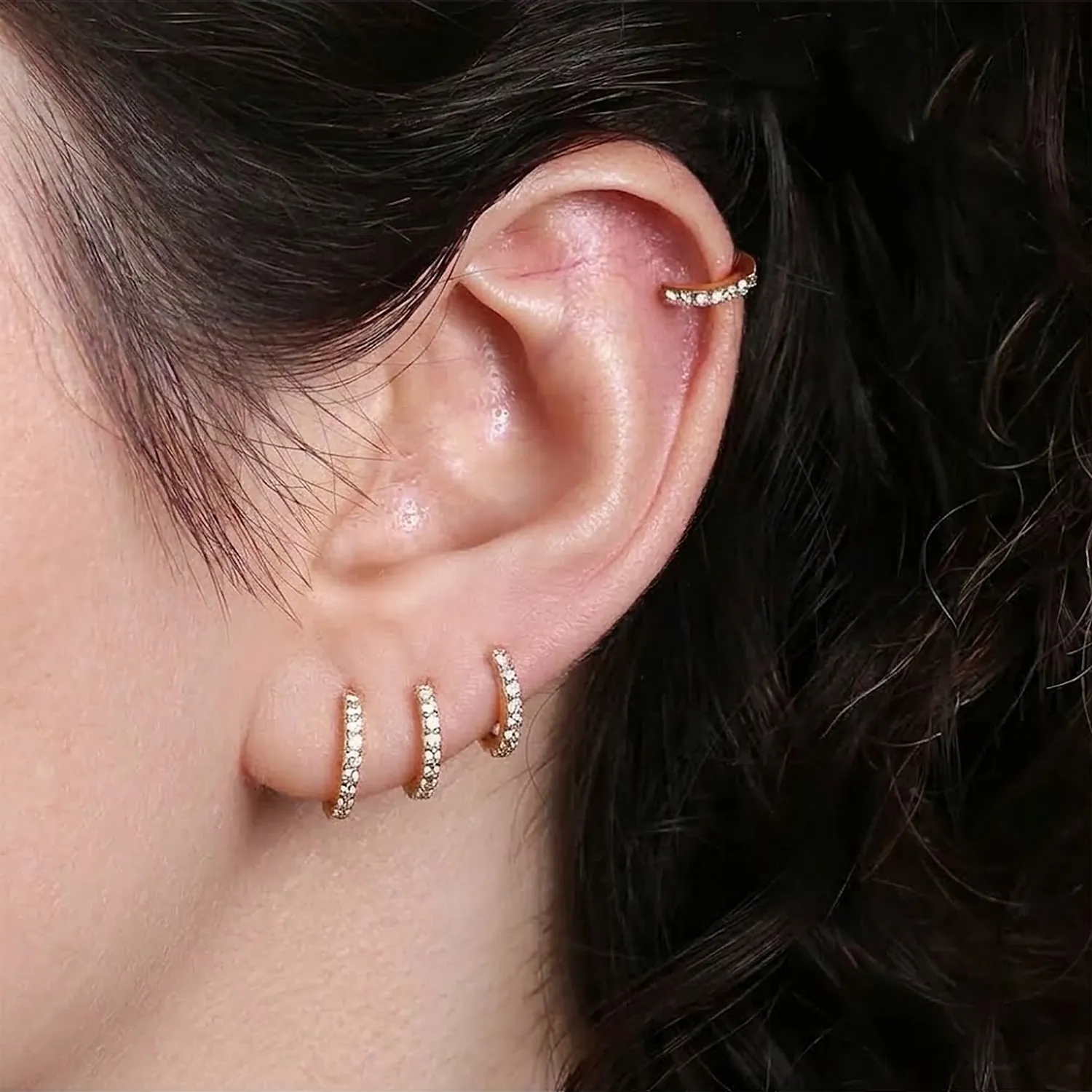 HOP_CZ_D-Shape_Huggie_Ear_Stack_1500